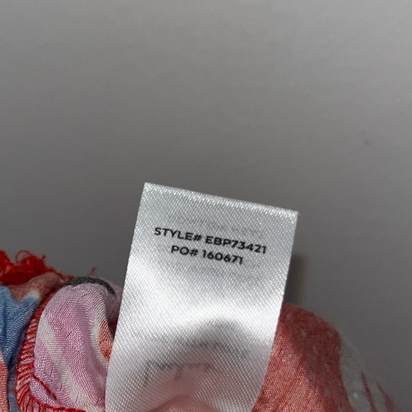 LULU’S Sprung on Sunshine Red Floral Print Pull On Shorts Size Small - Picture 8 of 8